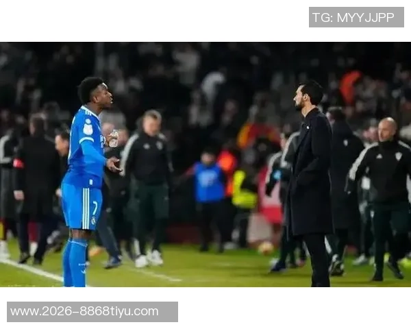 旧将批评皇马被阿尔瓦塞特淘汰是彻底失败管理如同闹剧